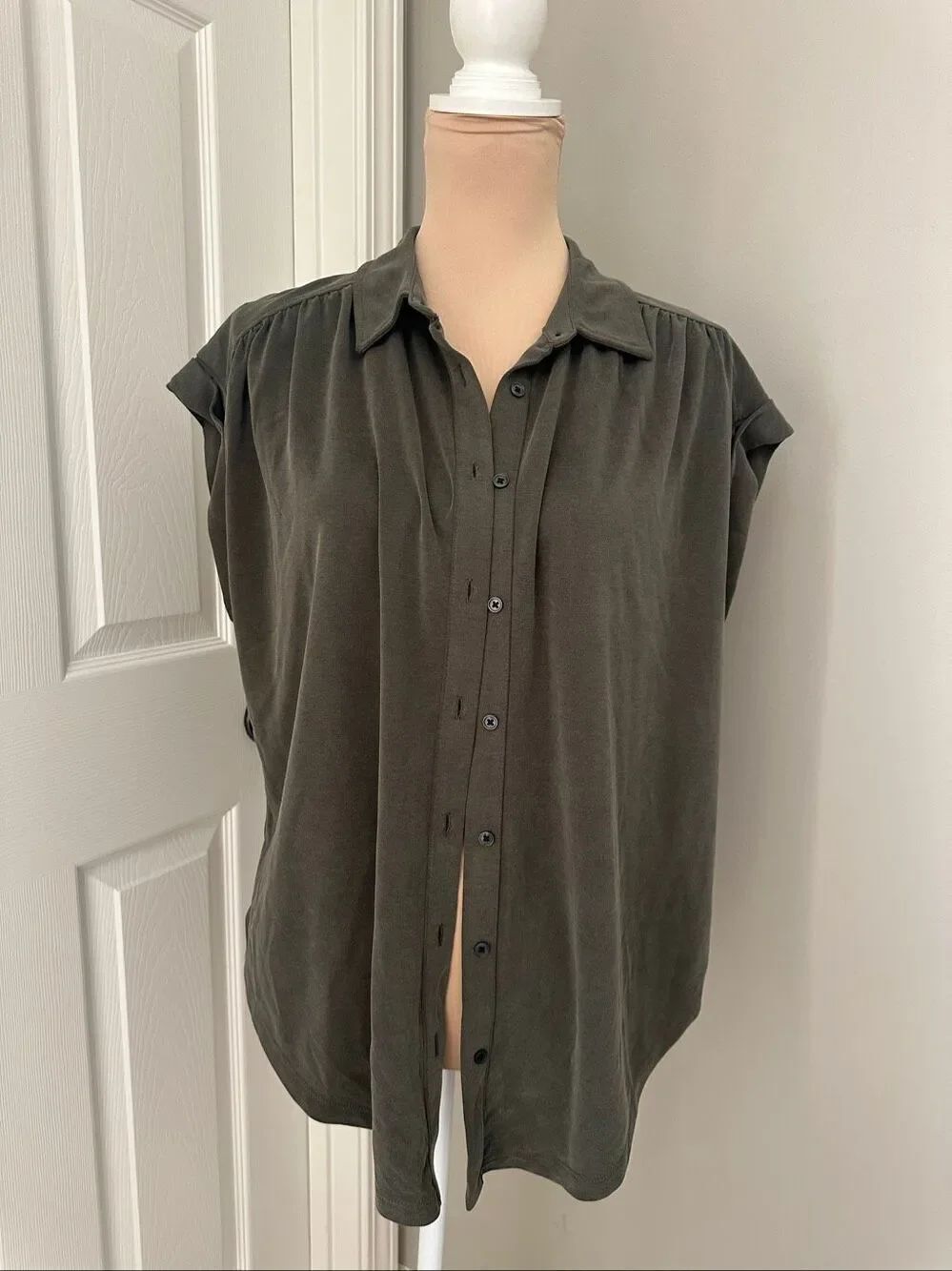 Lou & Grey button down shirt